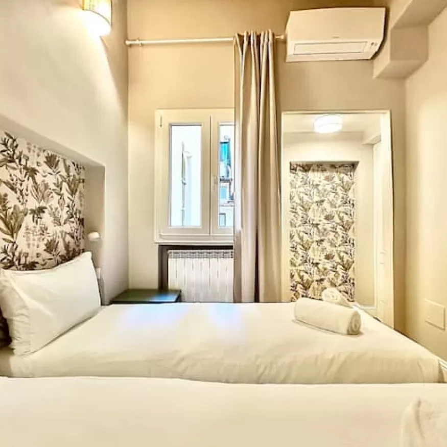 Florentine Haven on Via Guelfa, bedroom