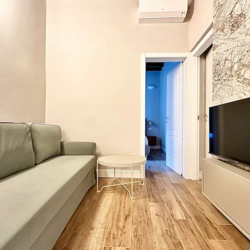 Florentine Haven on Via Guelfa, interiors